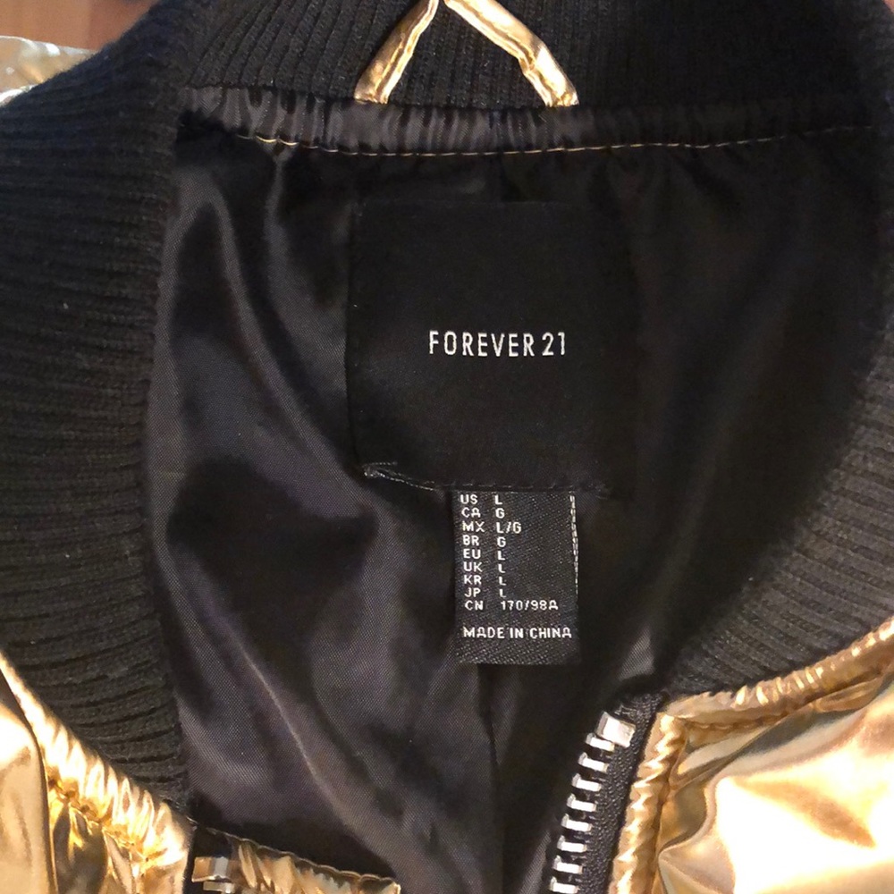 Puff Jacket - Picture 2 of 4